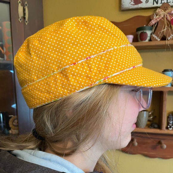 💛☀️CUTE PAGEBOY HAT 🧢 - Picture 7 of 8